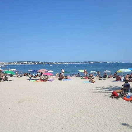 Lägenhet House Golfe Juan Vallauris