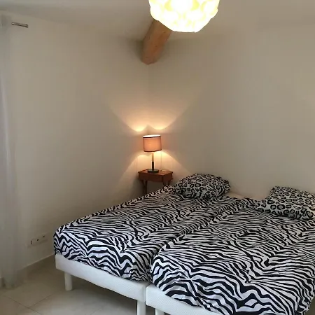 House Golfe Juan Lägenhet